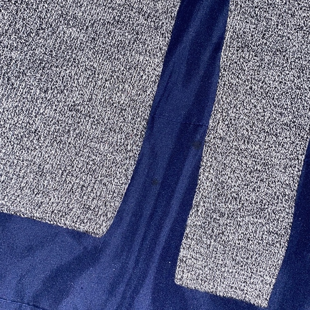 Sweater - Picture 3 of 3
